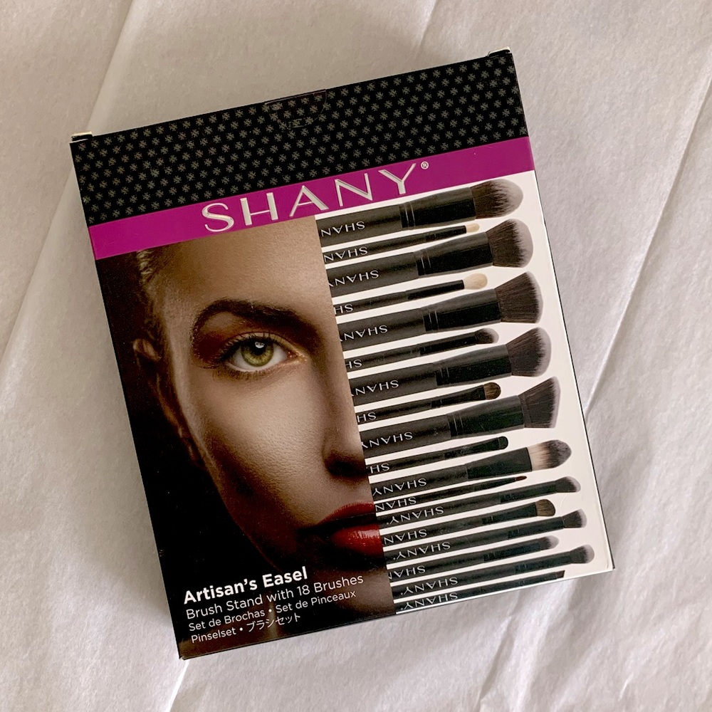 *NEW* Artisan’s Easel 18 Brush Set by SHANY